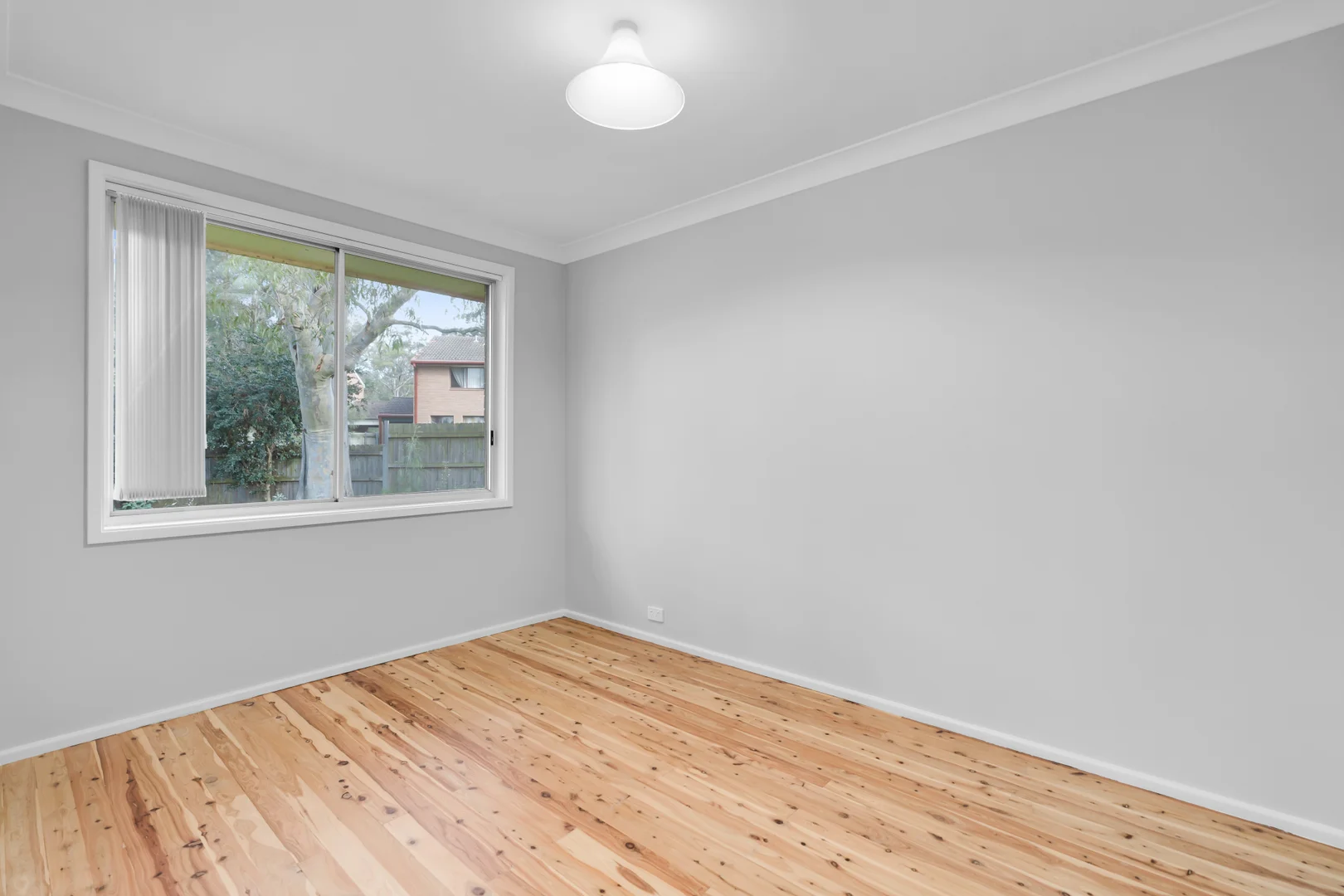 Additional image 7 of 8 Daphne Place, Macquarie Fields NSW 2564
