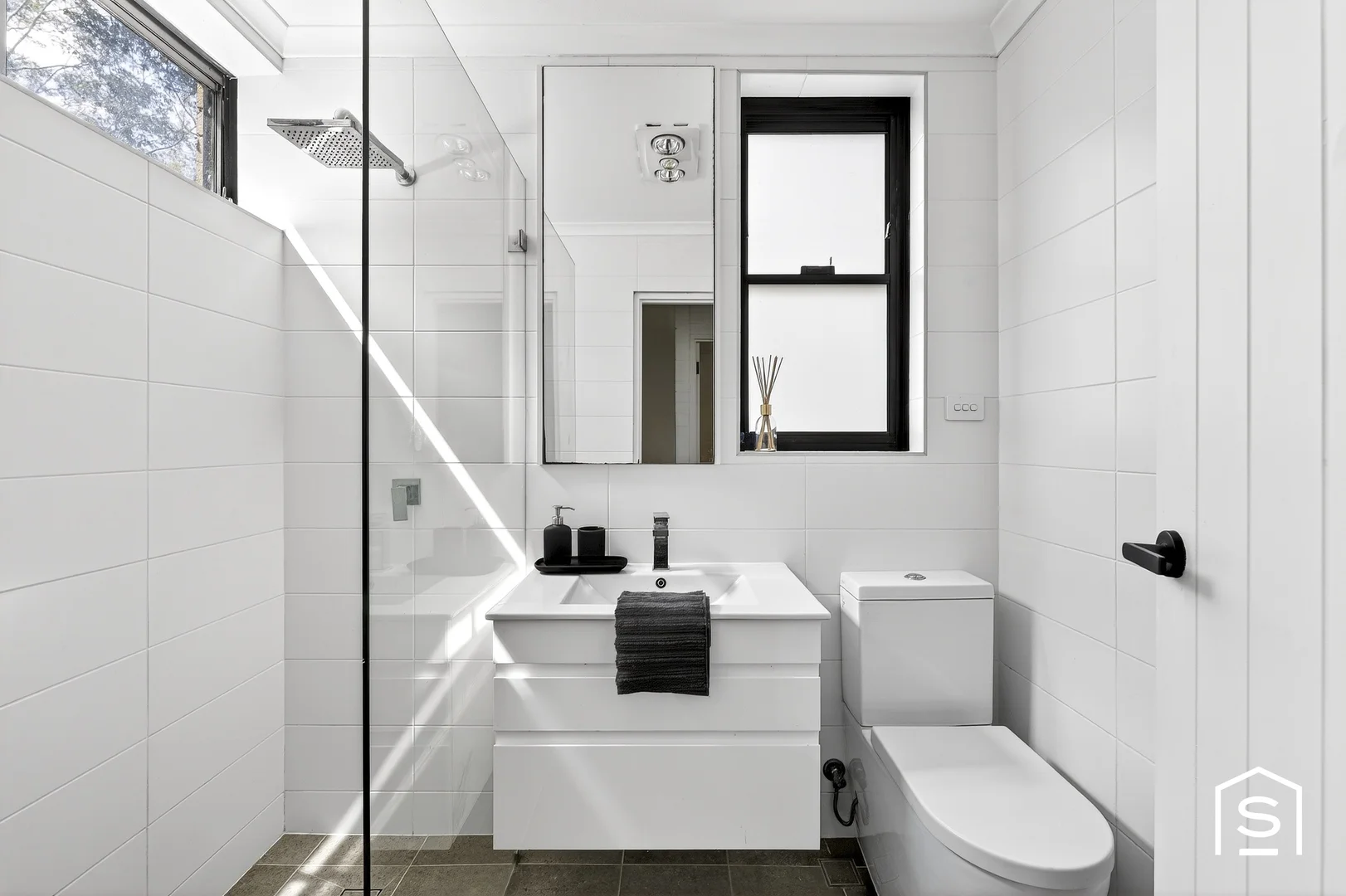 Additional image 3 of 4/34 Busaco Road, Marsfield NSW 2122