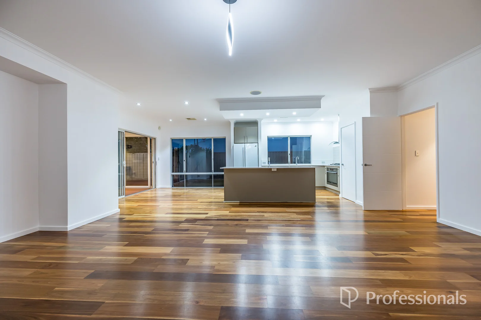 Additional image 10 of 20 Jindalee Boulevard, Jindalee WA 6036