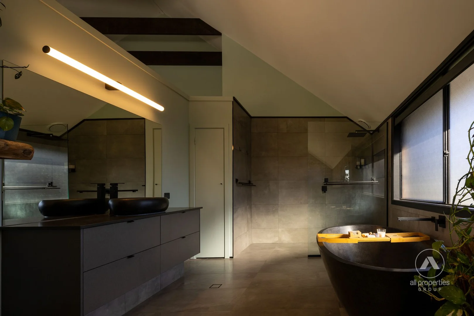 Additional image 11 of 115-117 RIEMORE CIRCUIT, Tamborine QLD 4270