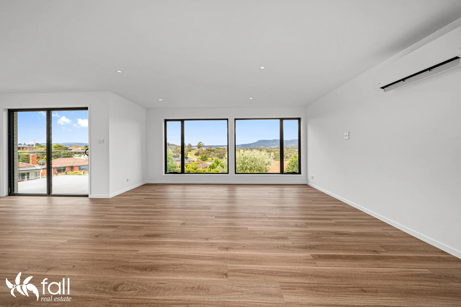 Additional image 8 of 3/41 Sunshine Road, Austins Ferry TAS 7011