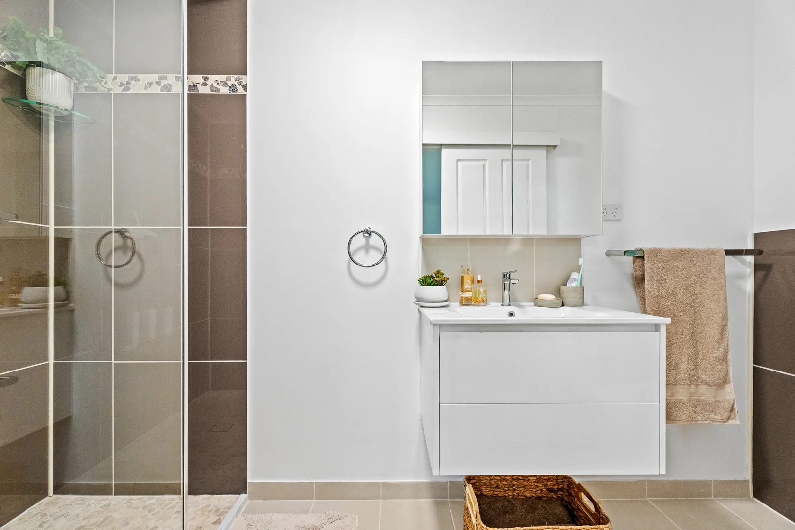 Additional image 11 of 7 Three Mile Road East, Tinana QLD 4650