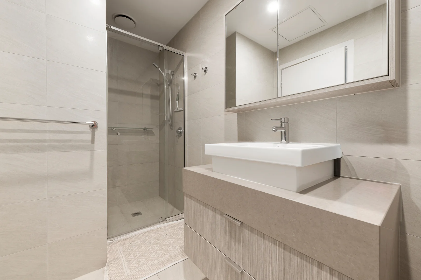 Additional image 7 of 31/2-10 Monckton Place, Caroline Springs VIC 3023