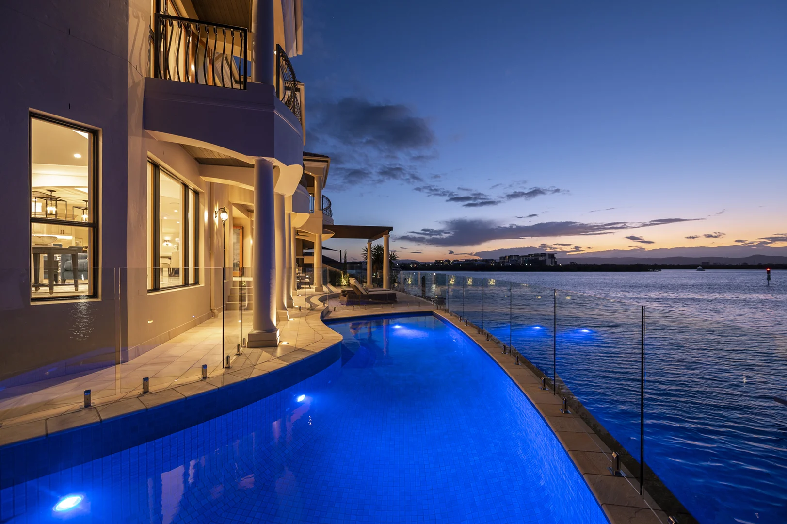 Additional image 27 of 15 Westminster Court, Sovereign Islands QLD 4216