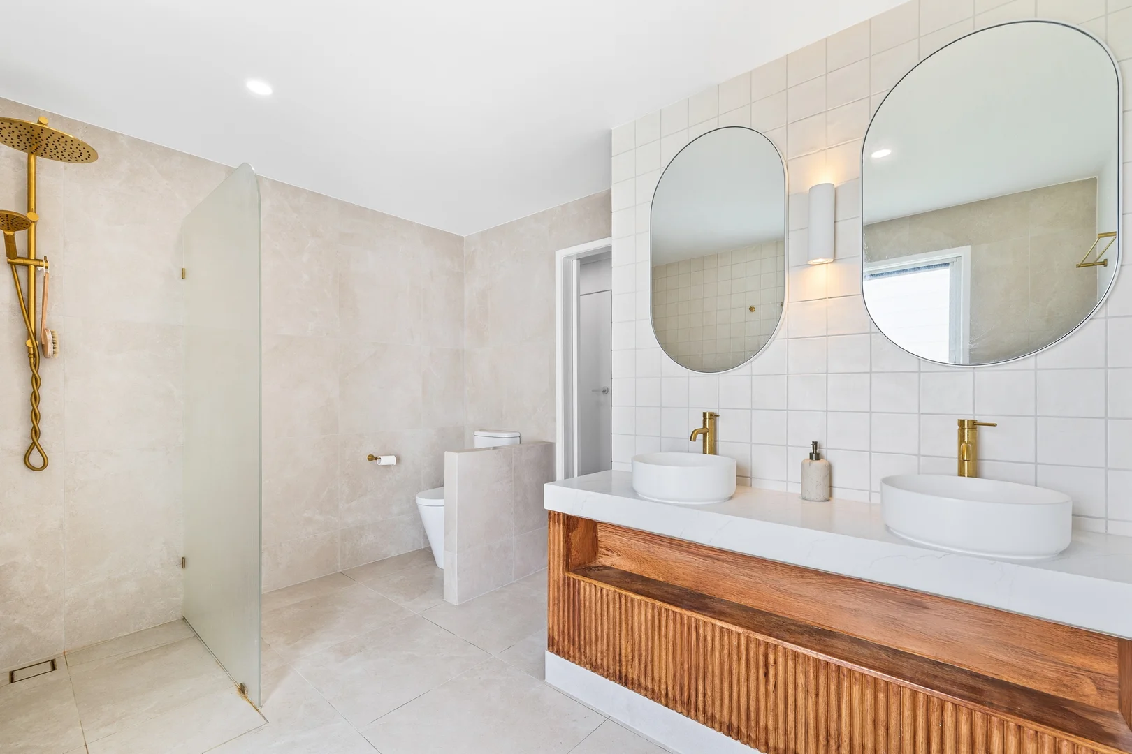 Additional image 11 of 215 Nicklin Way, Warana QLD 4575