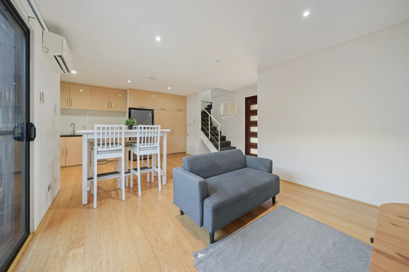 Additional image 7 of 3/6 Oak Street, Cannington WA 6107