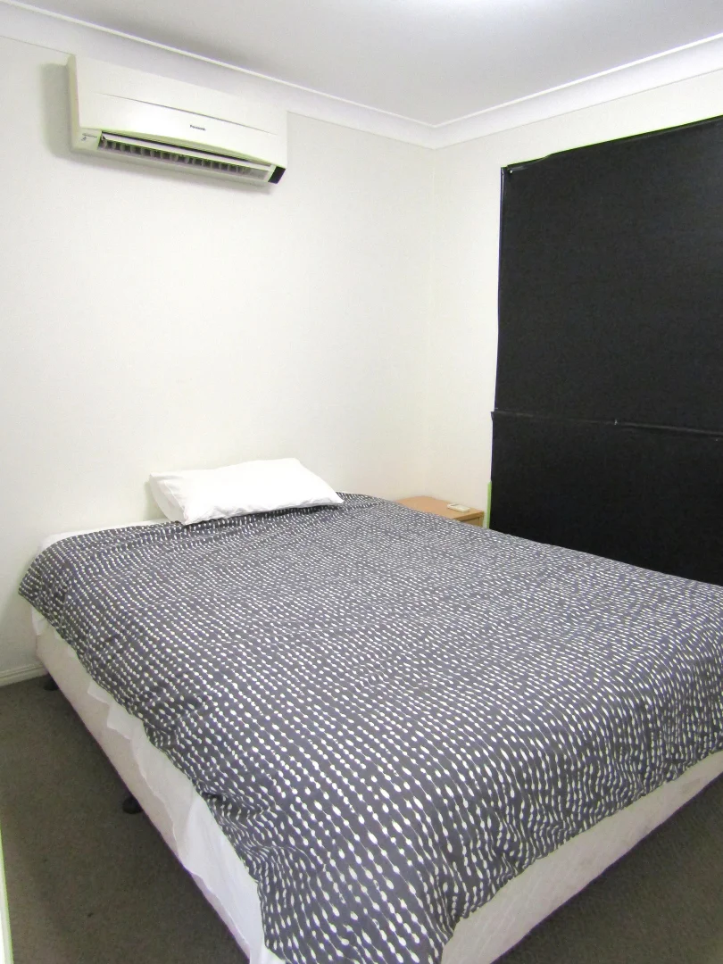 Additional image 28 of 1 & 2/26 Deacon Drive, Blackwater QLD 4717