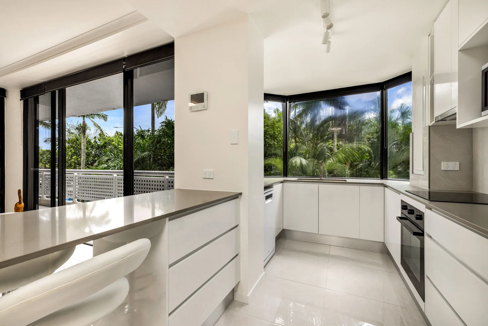 Additional image 2 of 22/219-225 Abbott Street, Cairns North QLD 4870