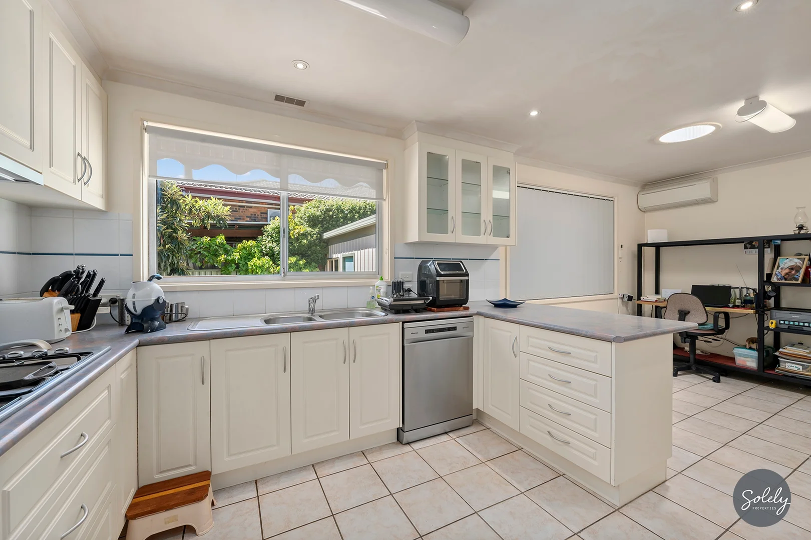 Additional image 7 of 10 Glass Place, Kambah ACT 2902