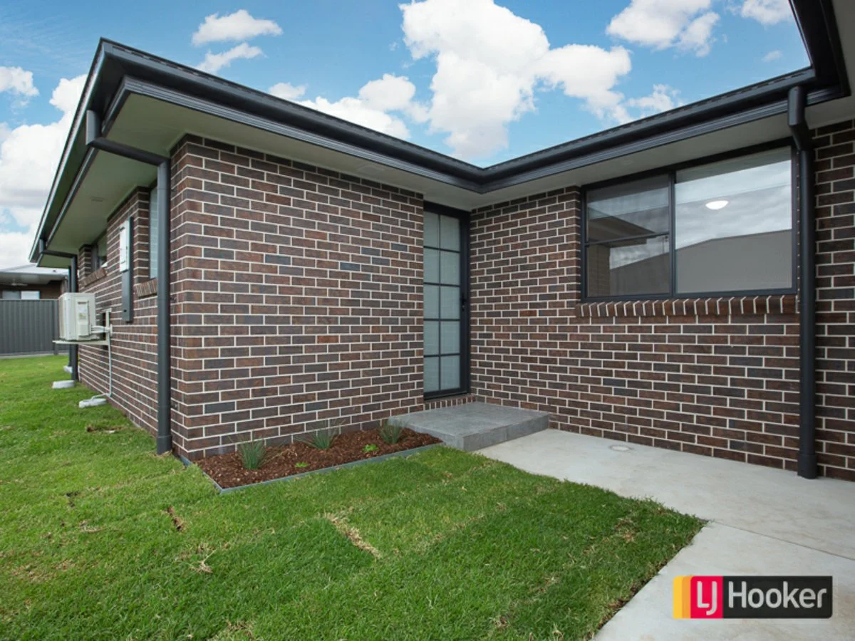 Additional image 15 of 11-11a Evesham Circuit, North Tamworth NSW 2340