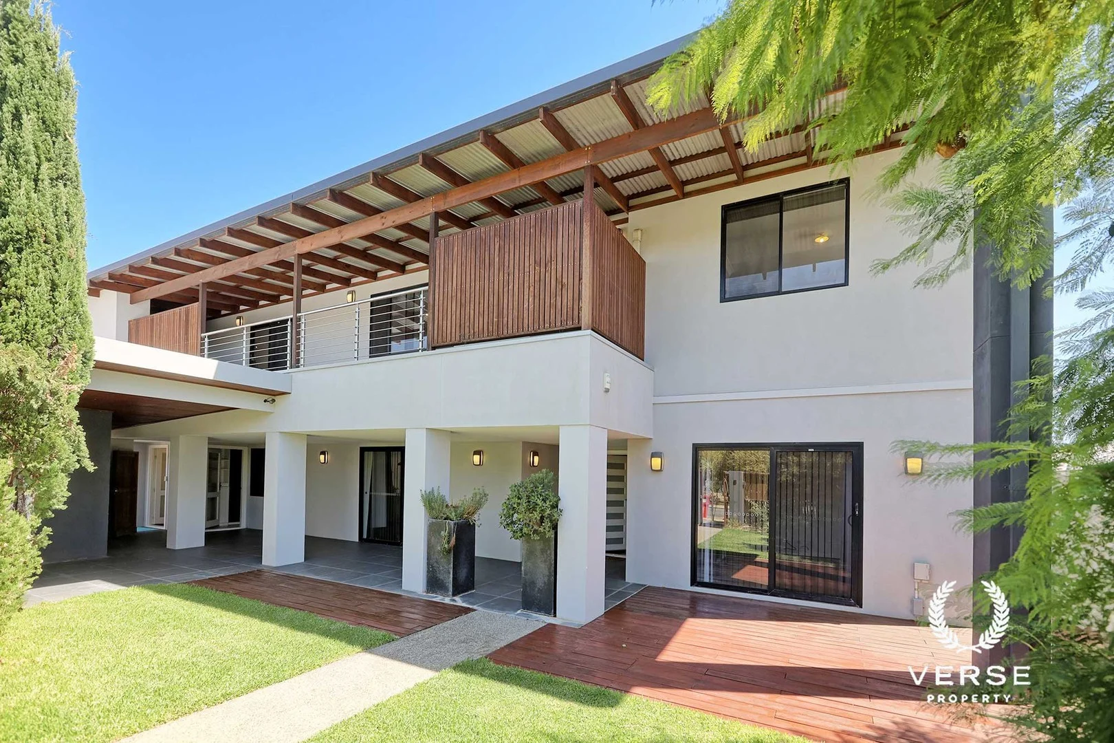 37 Walpole Street, St James WA 6102