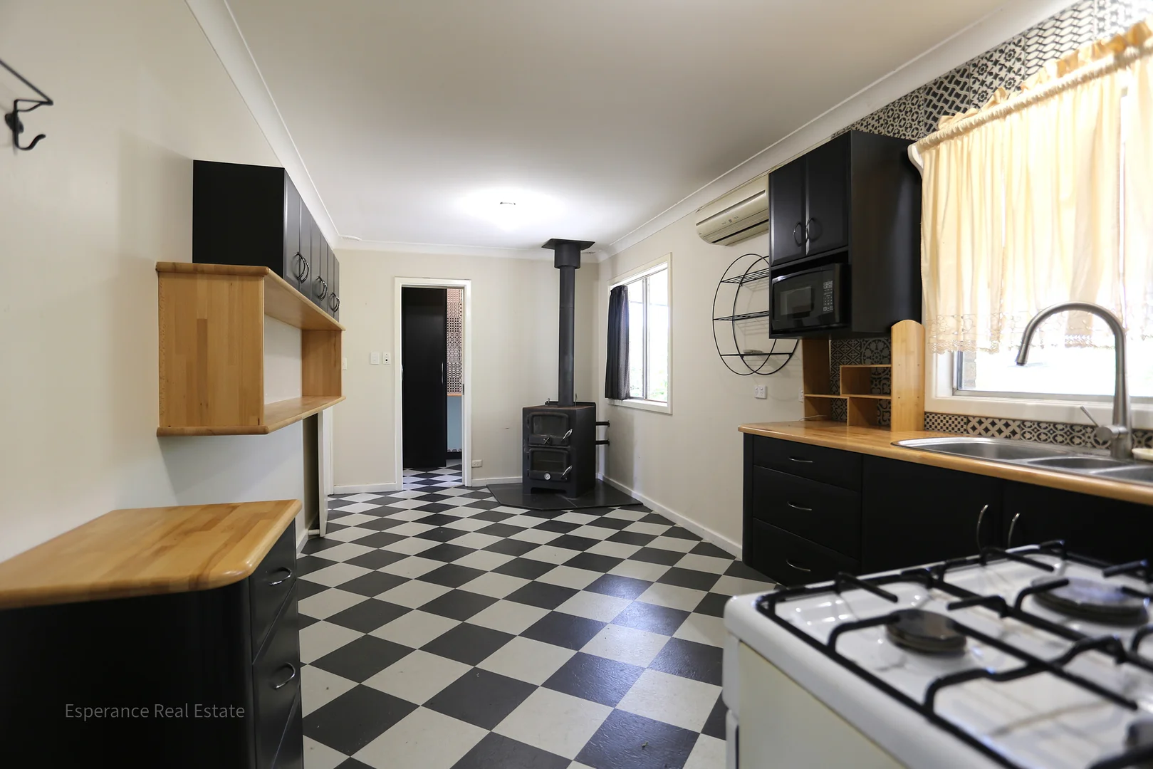 Additional image 6 of 1 Treasure Road, Sinclair WA 6450