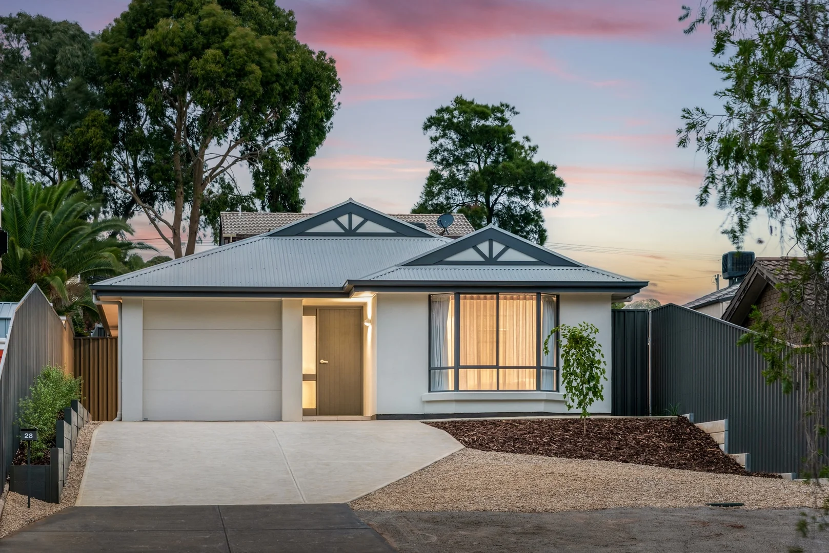 Additional image 2 of 28 Leonard Road, Morphett Vale SA 5162