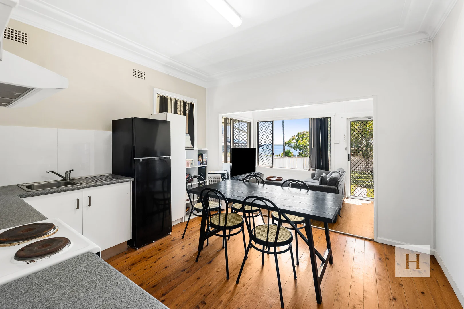 Additional image 7 of 1&2/58 Main Road, Toukley NSW 2263