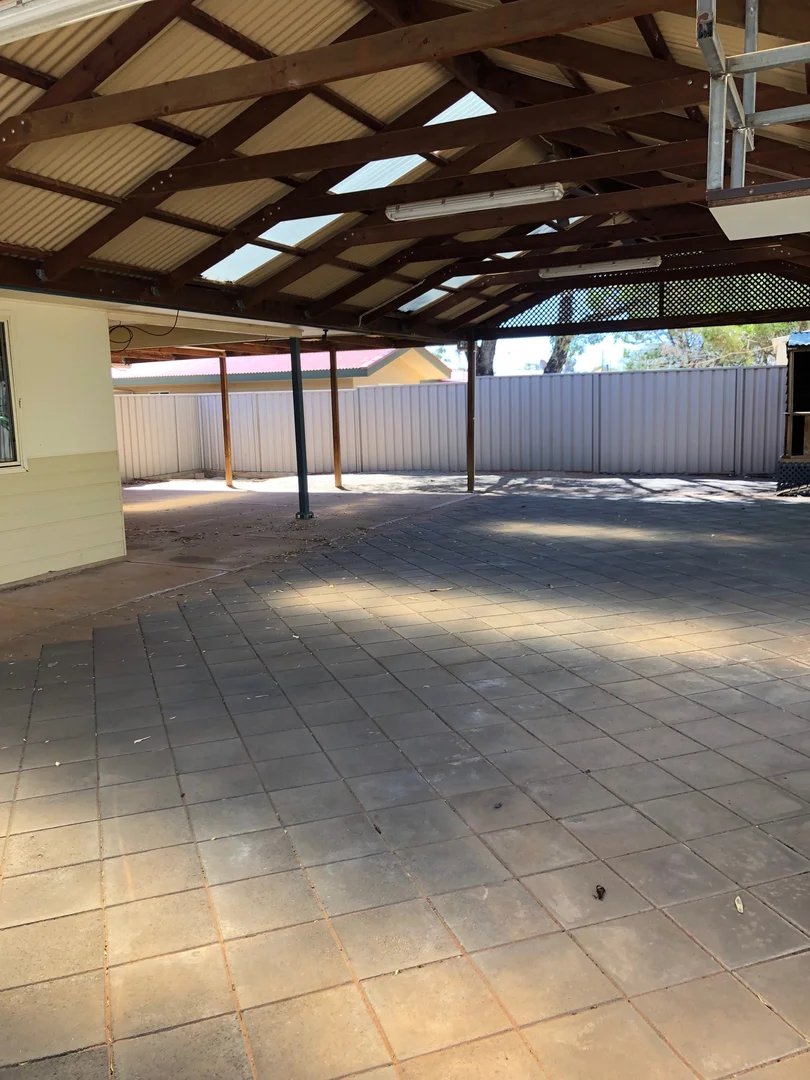 Additional image 17 of 45 Burgoyne St, Roxby Downs SA 5725