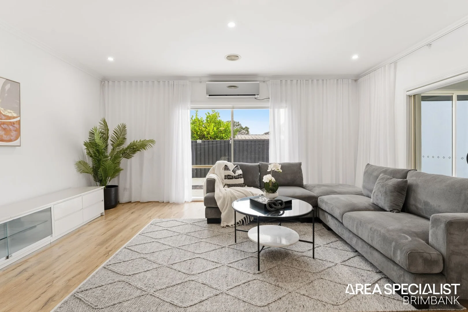 Additional image 10 of 280 Cairnlea Drive, Cairnlea VIC 3023