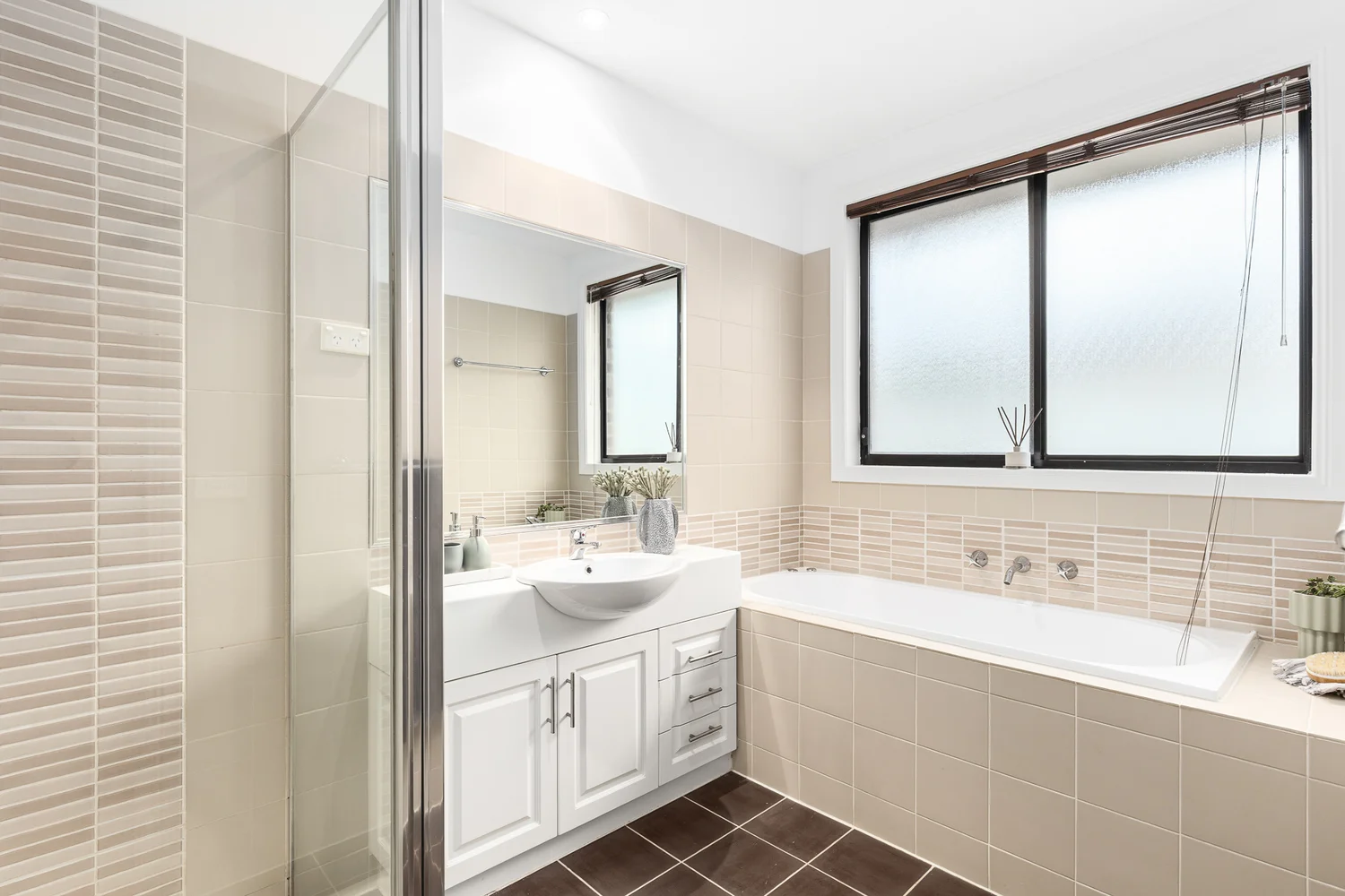 Additional image 13 of 58 Jindabyne Avenue, Taylors Hill VIC 3037