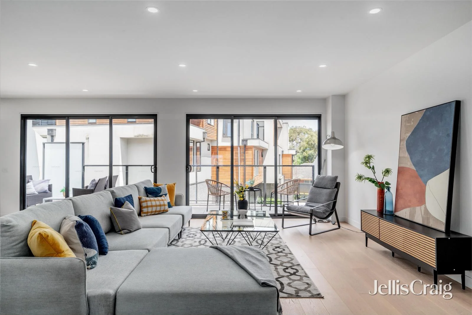 Additional image 3 of 2/121 Mitcham Road, Donvale VIC 3111