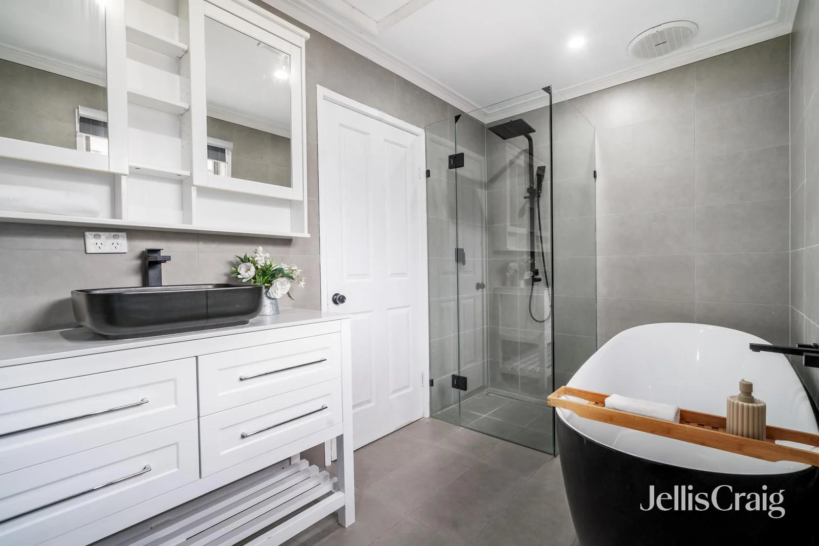 Additional image 5 of 1/43 Cassowary Street, Doncaster East VIC 3109