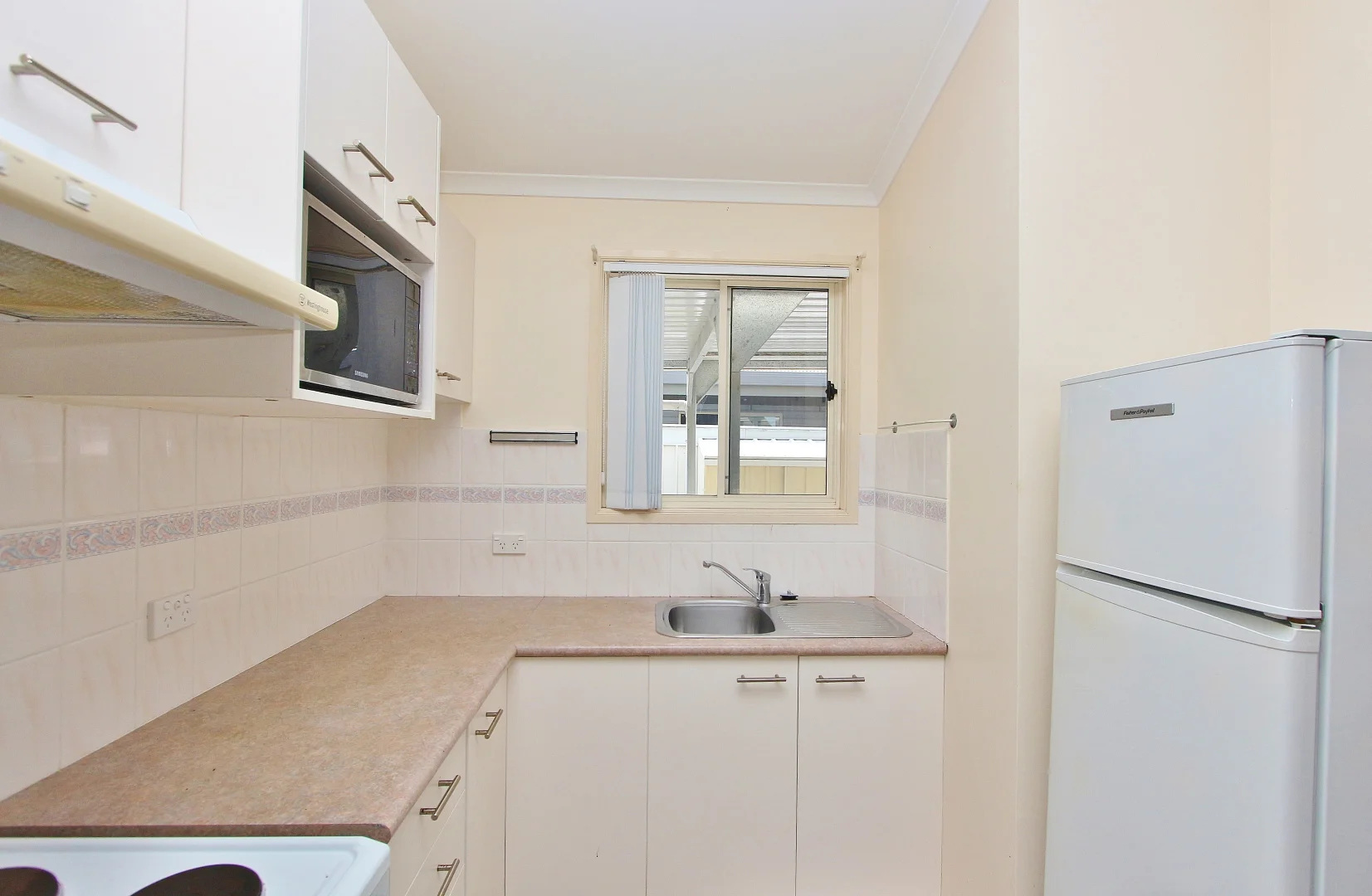 Additional image 4 of 2/2 Arnott Street, Laurieton NSW 2443