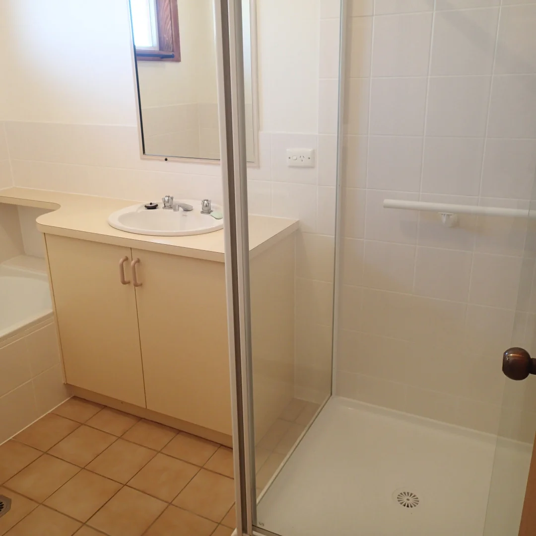 Additional image 8 of Unit 4/73 Tower Street, Corowa NSW 2646