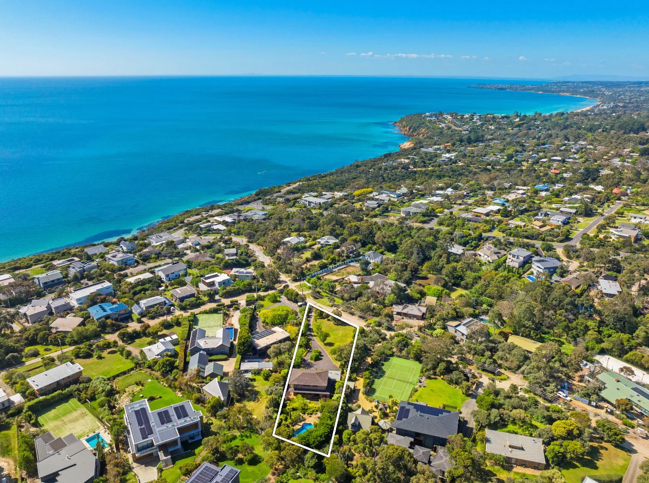 18-20 Finlayson Avenue, Mount Martha VIC 3934