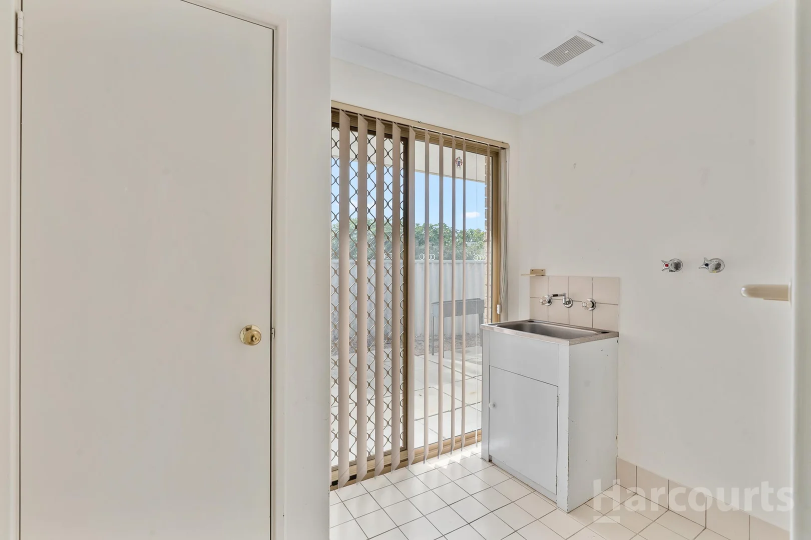Additional image 14 of 2/7 Windermere Way, Greenfields WA 6210