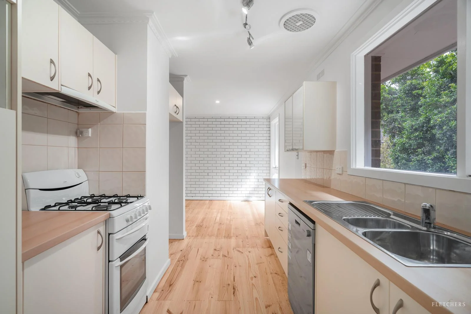 Additional image 6 of 1/18 Lernes Street, Forest Hill VIC 3131
