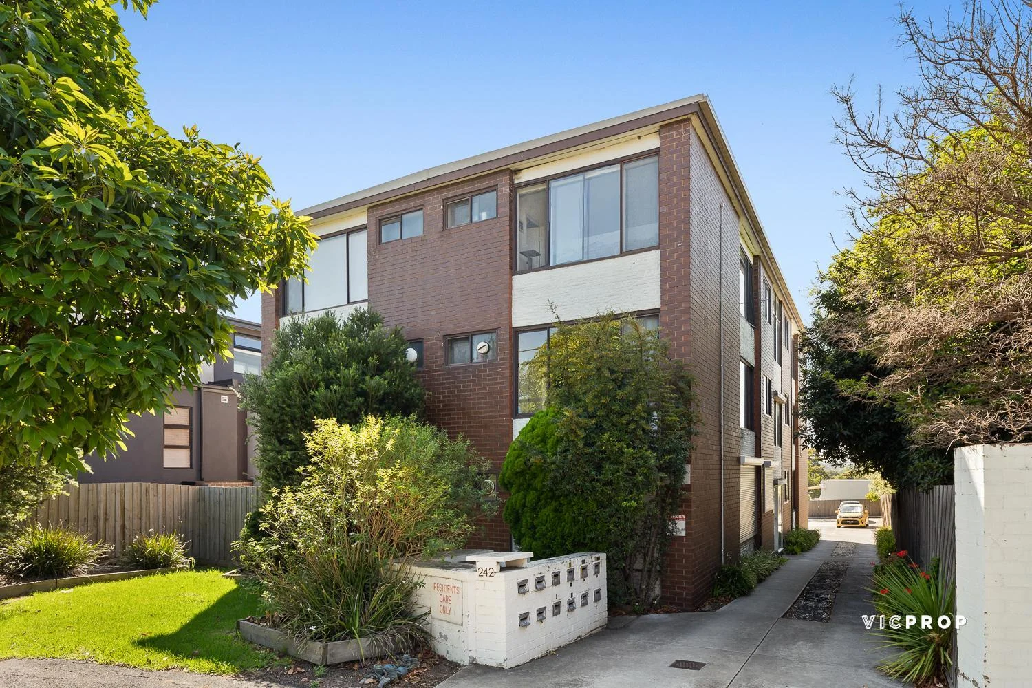 Additional image 6 of 8/242 Pascoe Vale Road, Essendon VIC 3040