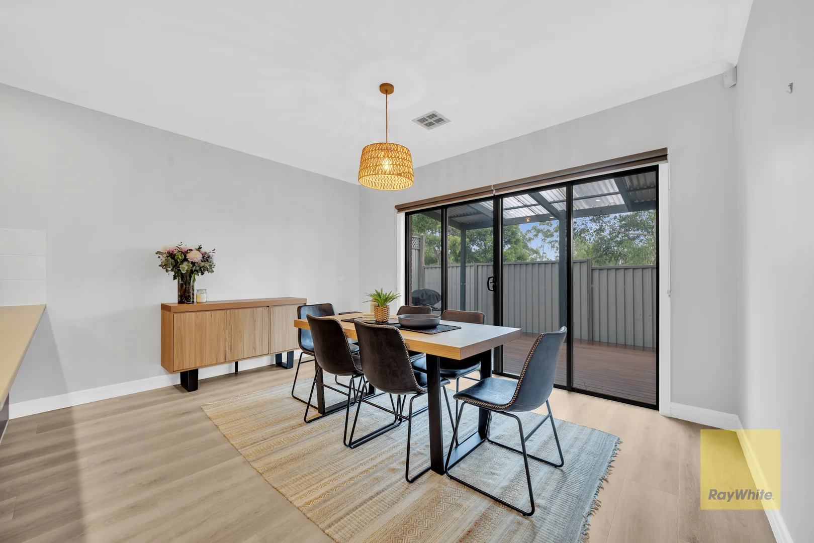 Additional image 11 of 2/22 Savanna Parade, Truganina VIC 3029