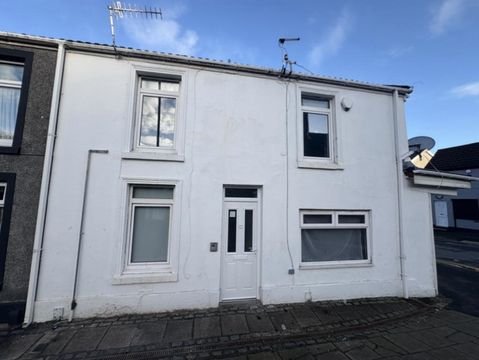 Rear Flat, 63 Woodfield Street Morriston Swansea SA6