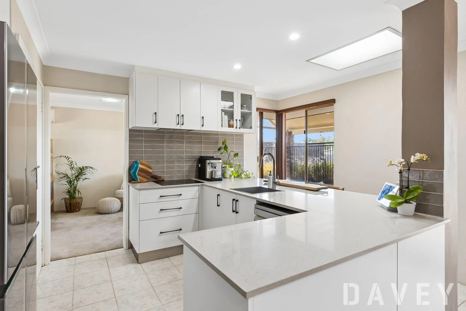 Additional image 3 of 18 Chessington Way, Kingsley WA 6026