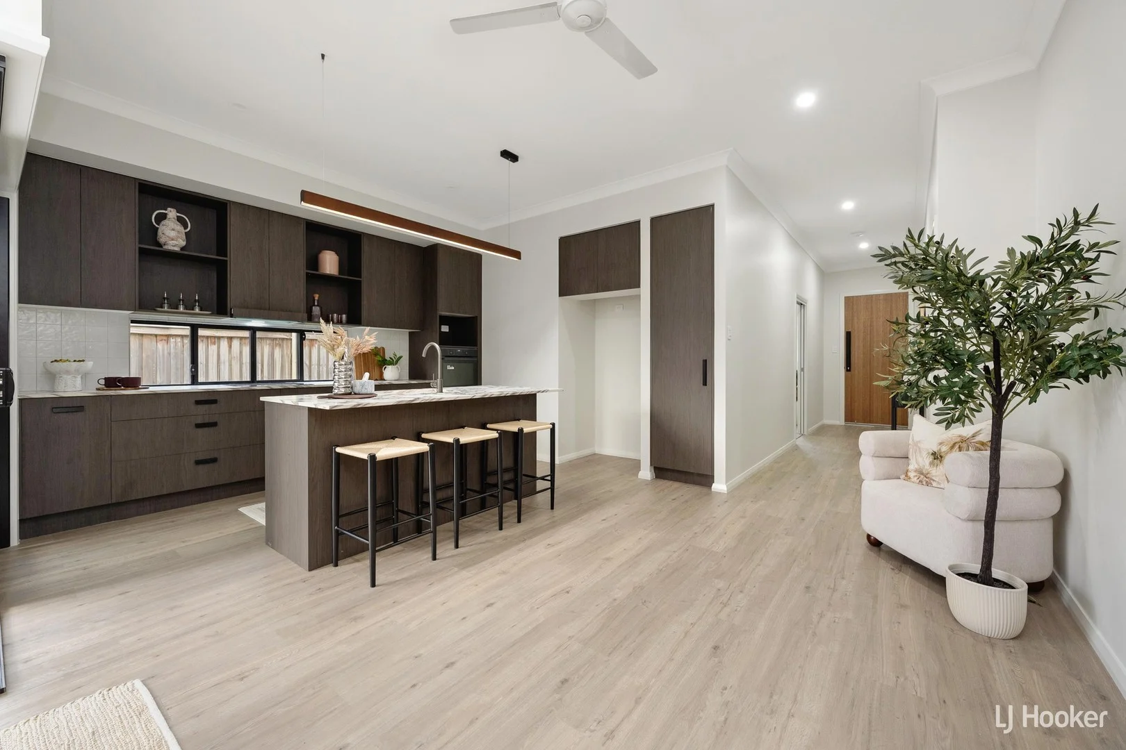 Additional image 2 of 4 Greenslade Street, West End QLD 4810