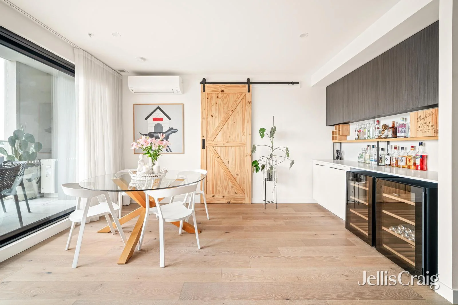 201/4A Horscroft Place, Moorabbin VIC 3189