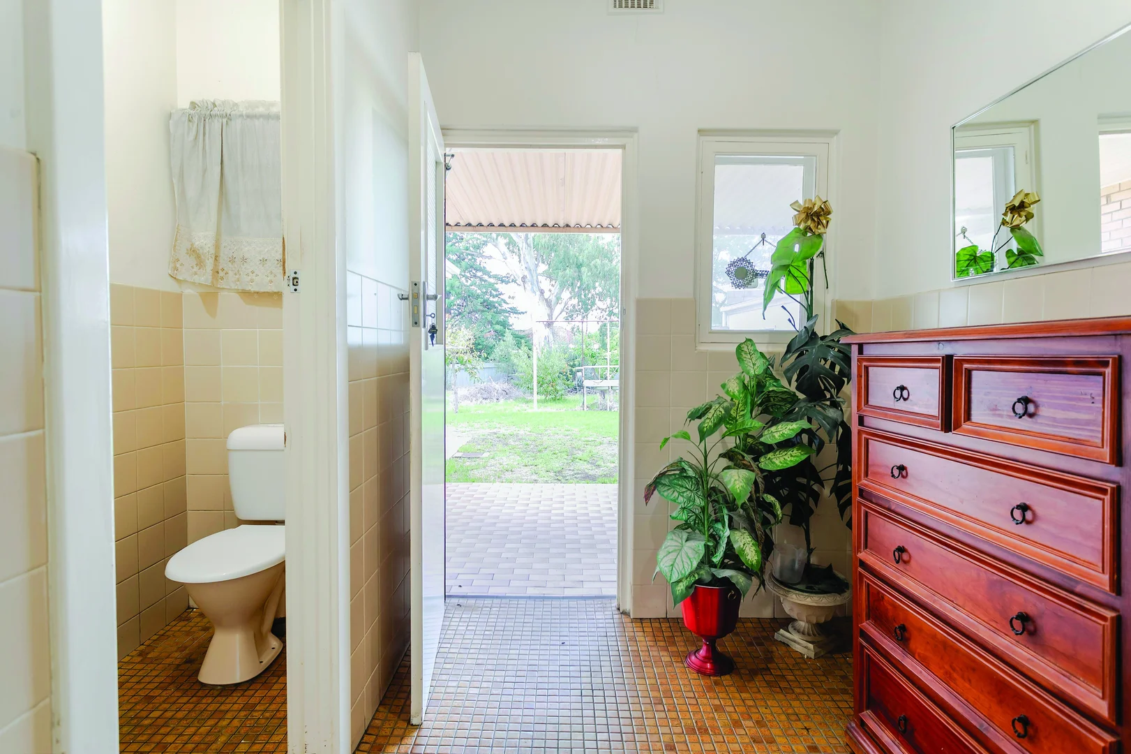 Additional image 10 of 5 & 7 Karawirra Avenue, Rostrevor SA 5073