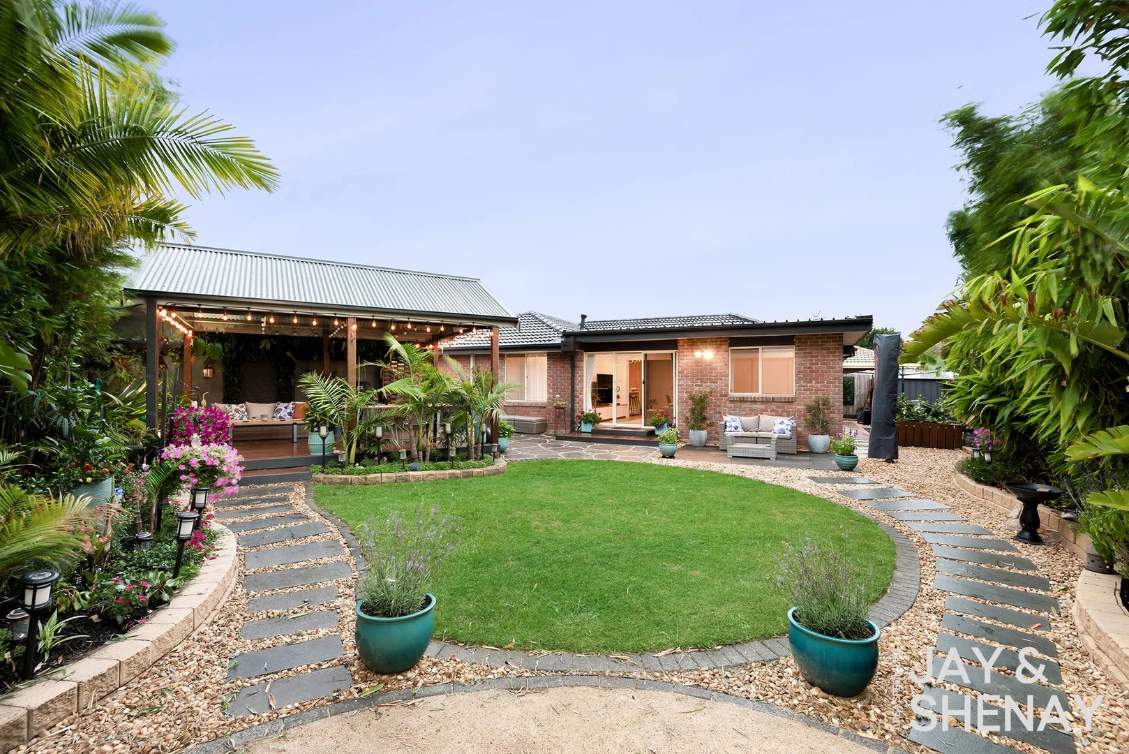 Additional image 12 of 3 Irvine Close, Endeavour Hills VIC 3802