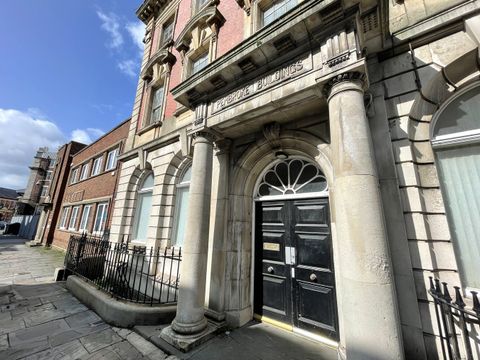 Pembroke Buildings, Cambrian Place, Swansea SA1