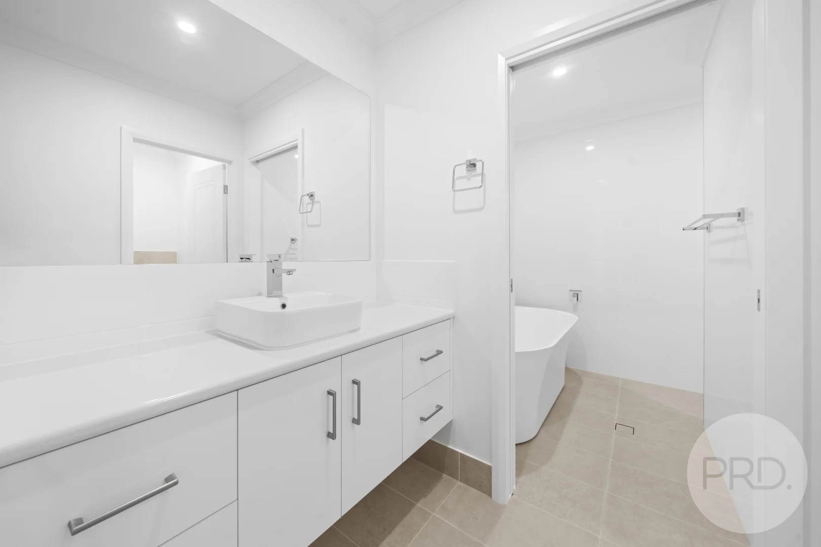 Additional image 7 of 242 Kincaid Street, Wagga Wagga NSW 2650