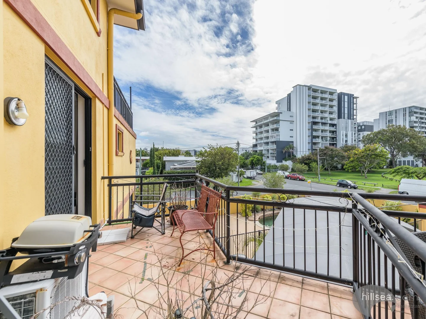 Additional image 9 of 16/10 - 12 Bath Street, Labrador QLD 4215