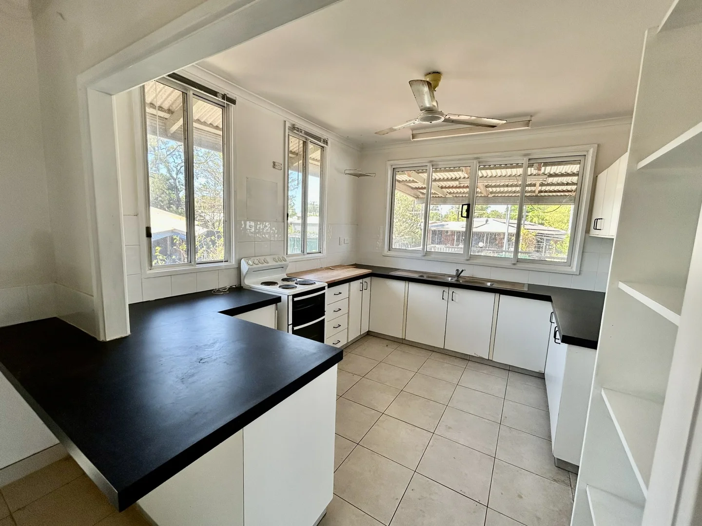 14 Light Court, Katherine NT 0850 photo 2