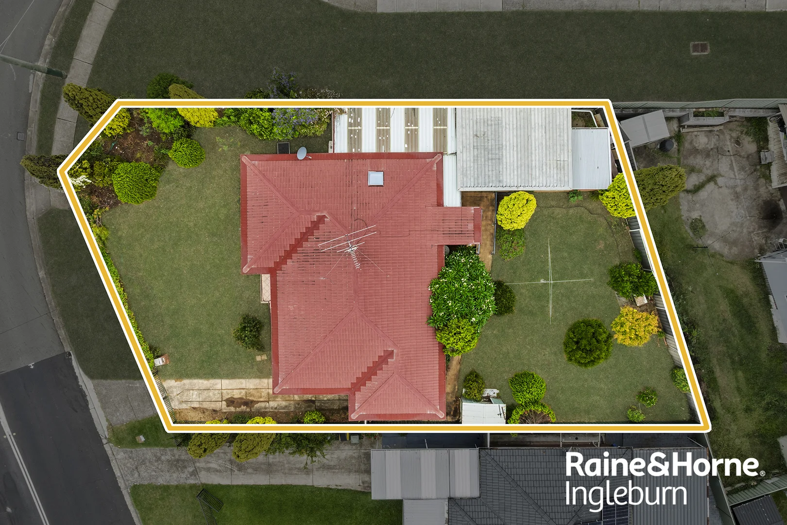 Additional image 14 of 2 Carrington Circuit, Leumeah NSW 2560