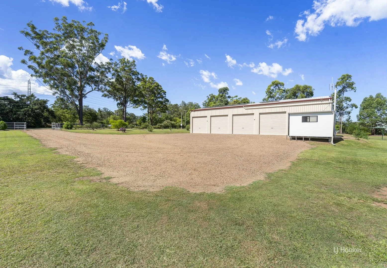 230 Martin Crescent, Benarkin QLD 4314
