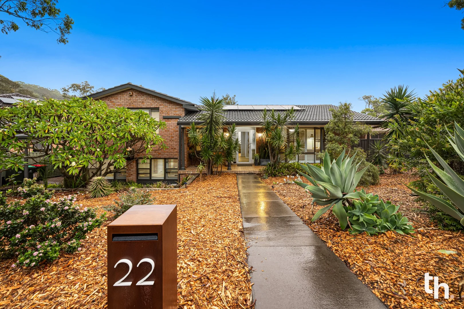 22 Arrowfield Street, Eleebana NSW 2282