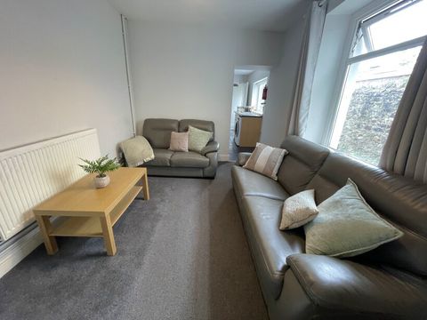 Henrietta Street, Swansea SA1