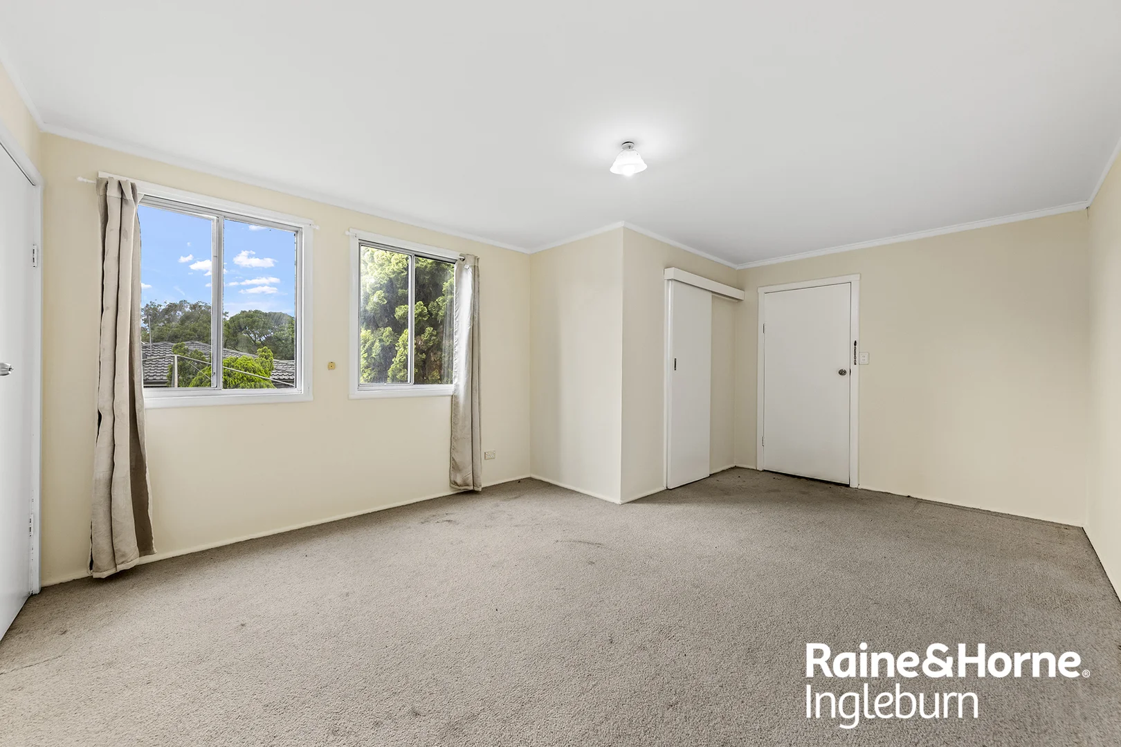 Additional image 11 of 2 Carrington Circuit, Leumeah NSW 2560