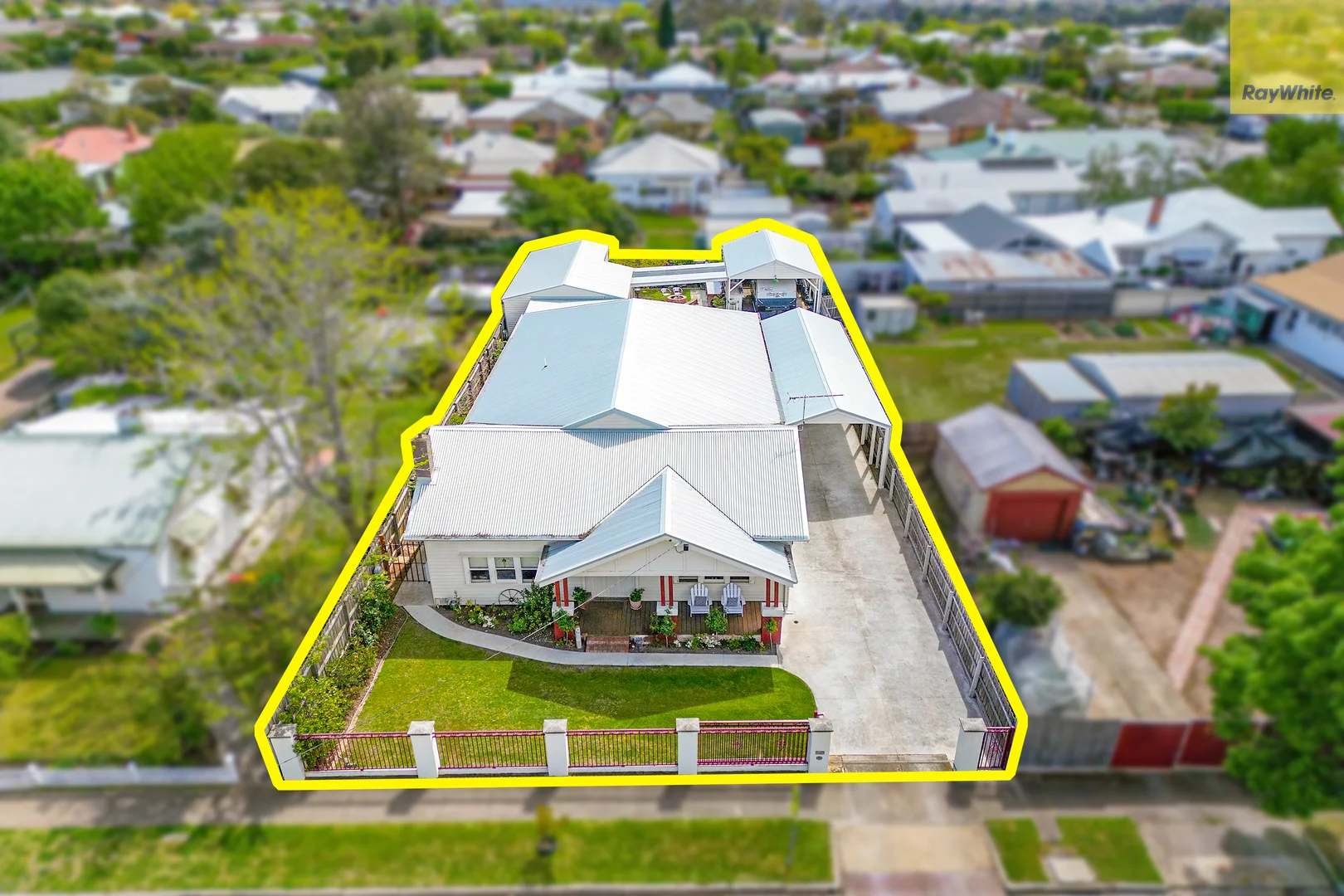 2 Patterson Street, Bacchus Marsh VIC 3340 photo 2
