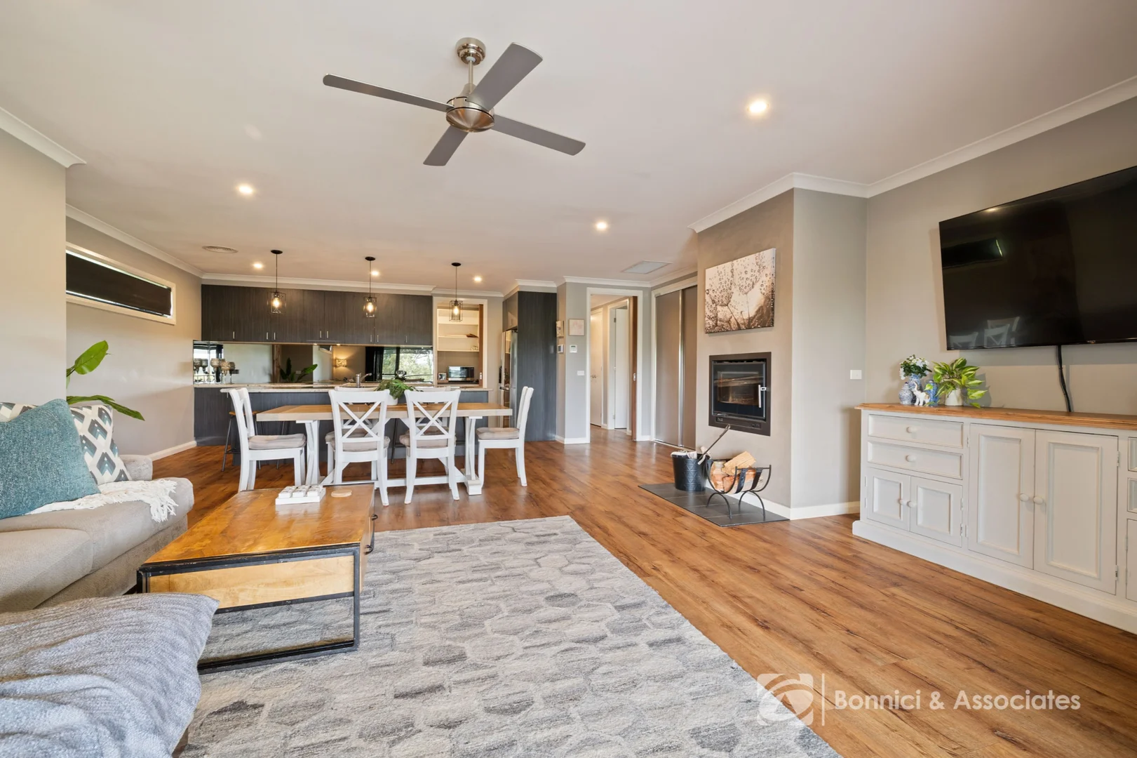 Additional image 5 of 18 Kerferd Road, Beechworth VIC 3747