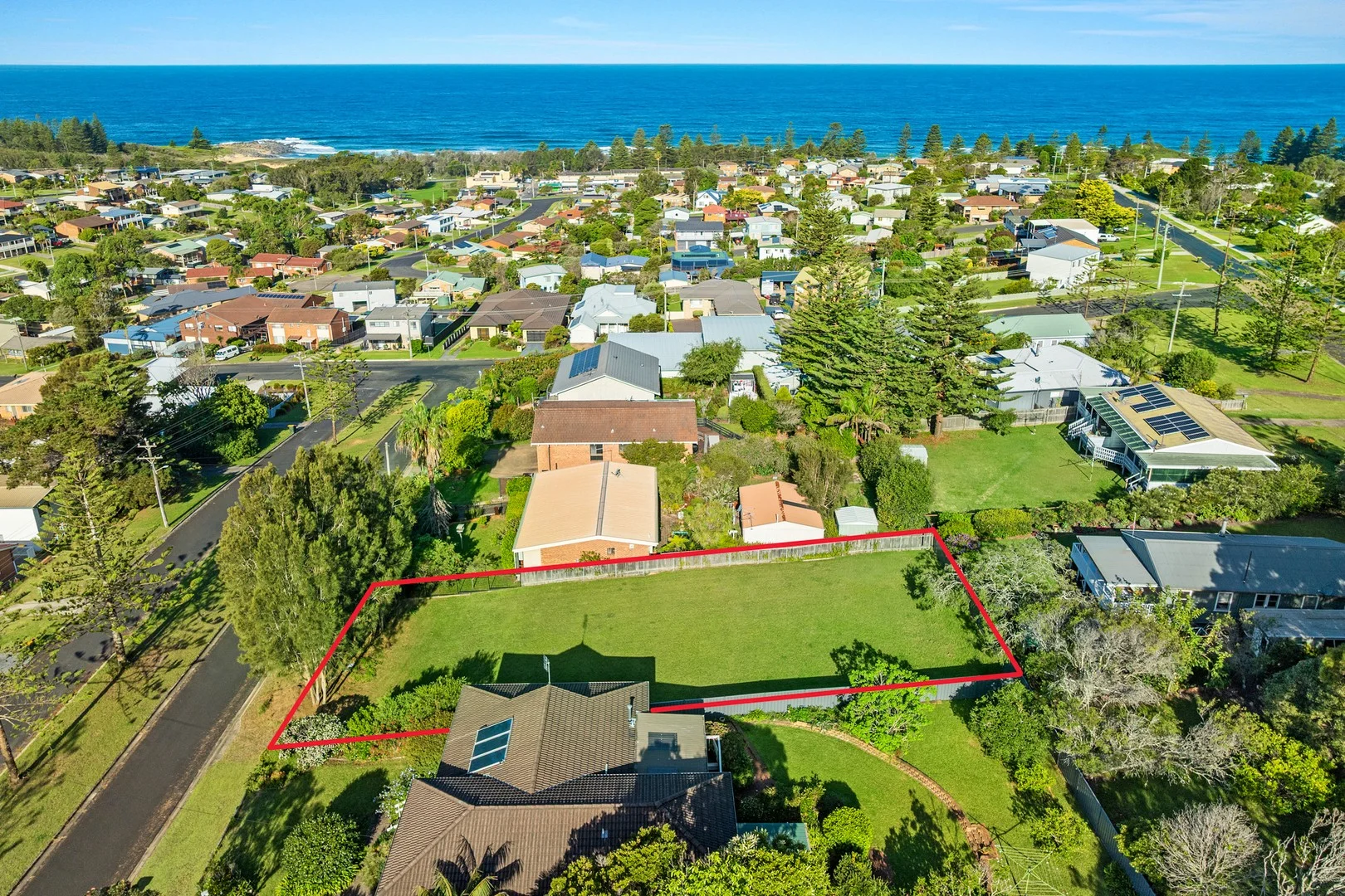 15 Norfolk Boulevard, Tuross Head NSW 2537