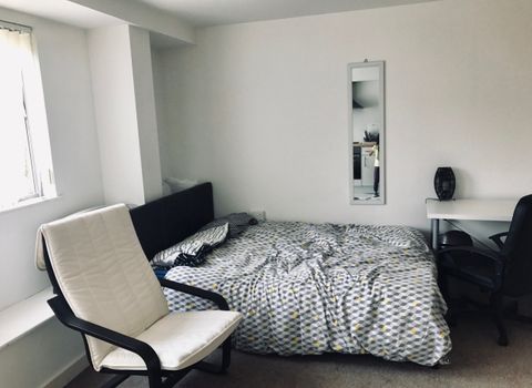 36 Kingsway, Swansea SA1, Studio to rent