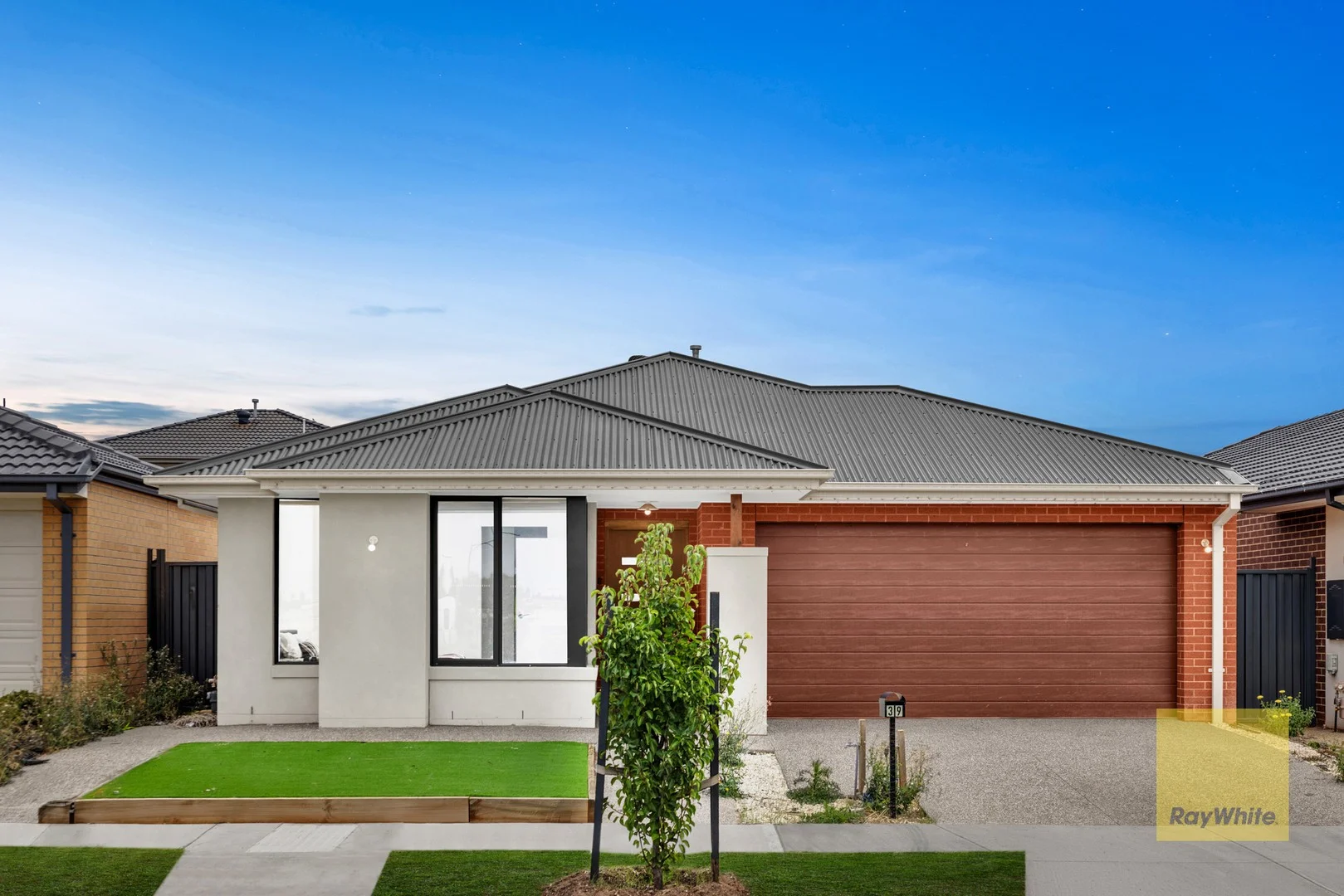 39 Ivory Street, Cobblebank VIC 3338